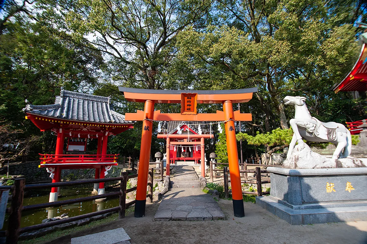 春日神社の写真 2
