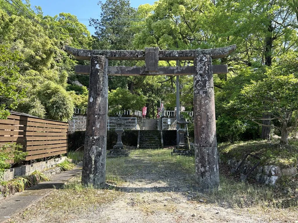 若宮八幡宮の写真
