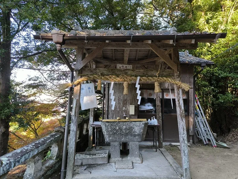 若宮八幡宮の写真 2